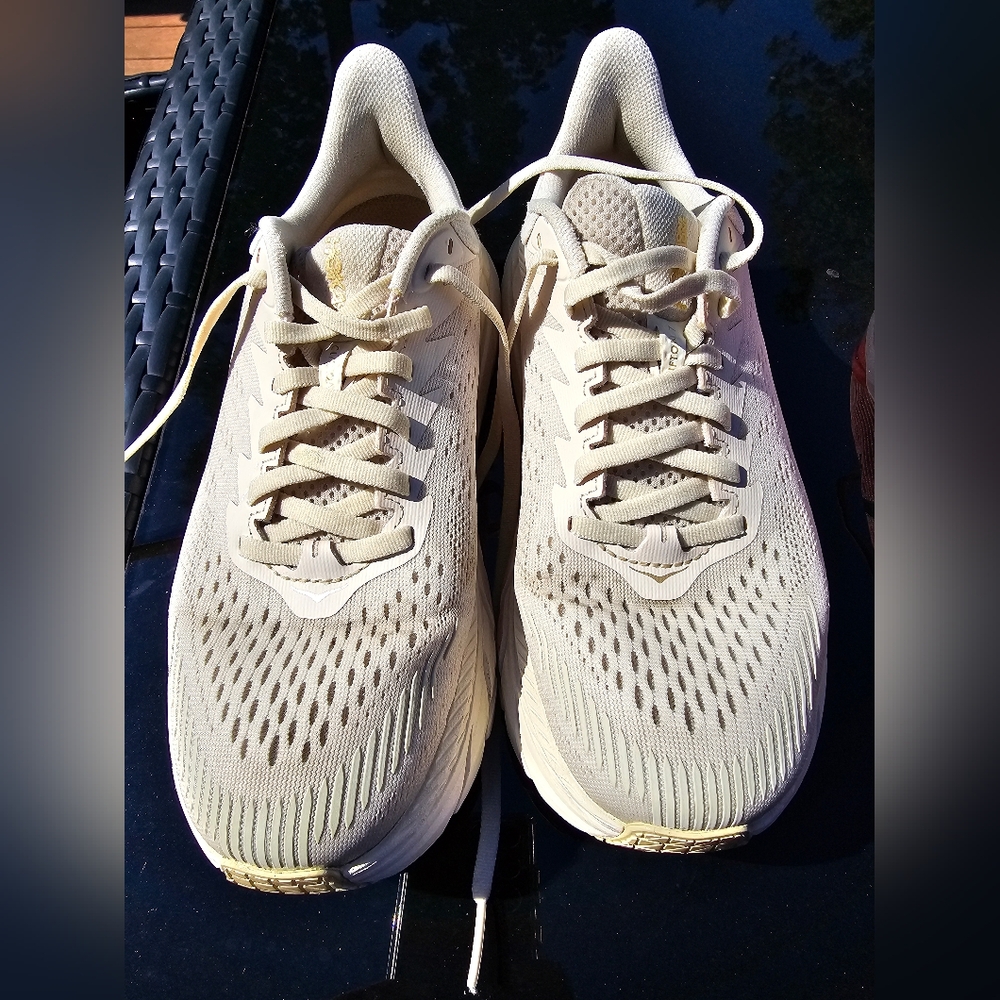 Hoka clifton sz 7 womens